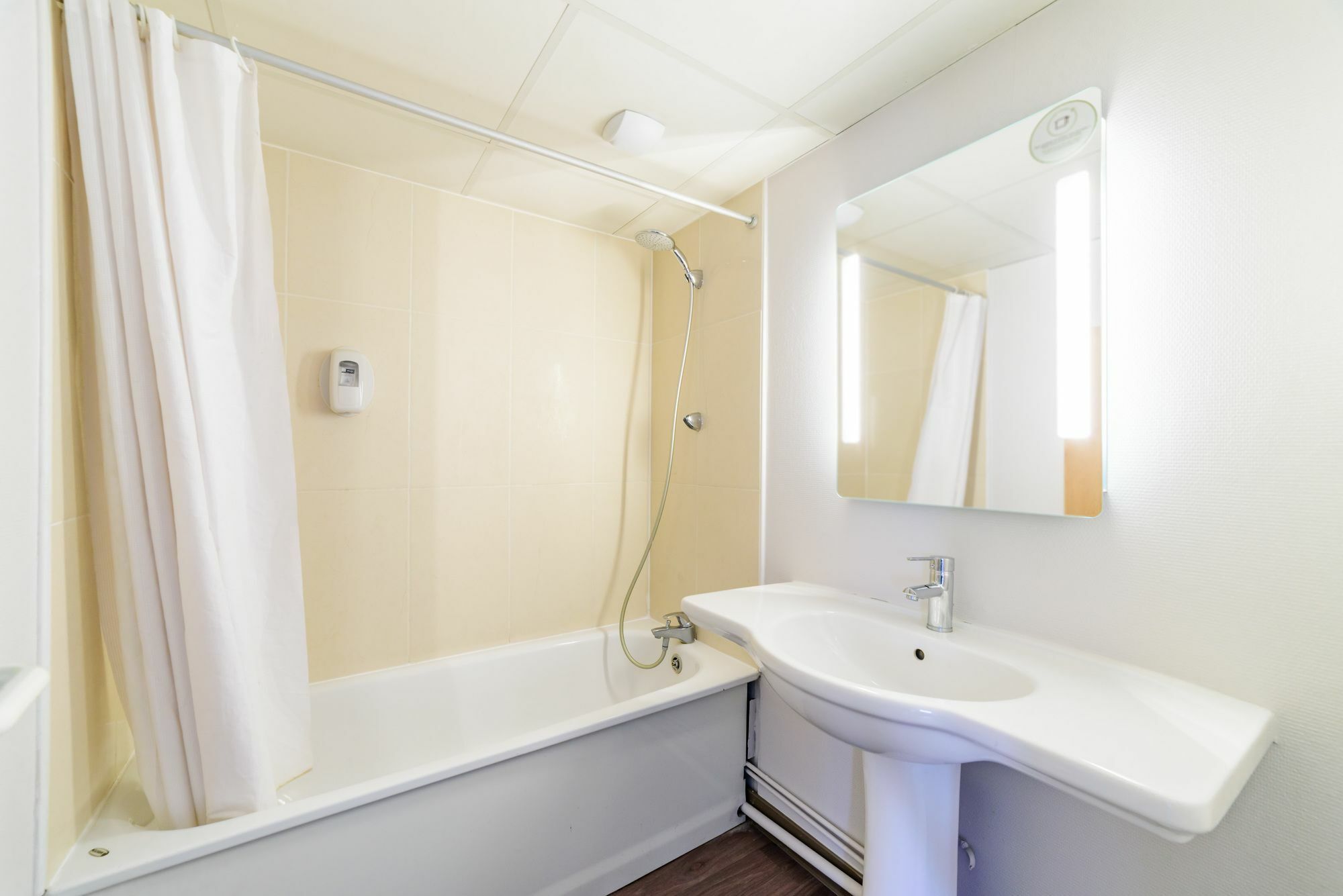 B&B Hôtel Besancon Hotel